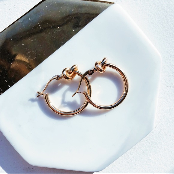 Chic Gold Knot Hoop Earrings - Picture 7 of 7